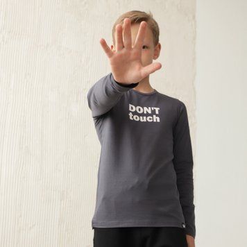 Лонгслів подростковый для парня "Don't touch" GBI TEENS демисезонный р.146 серый темный 59996 фото